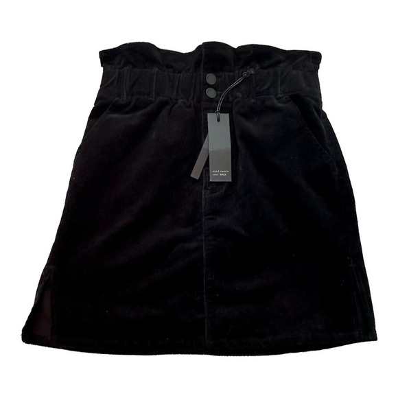 NWT Black Label by  C'est Toi Velvet Black Mini Skirt - Picture 1 of 7